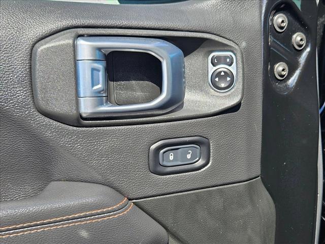 used 2022 Jeep Gladiator car, priced at $36,347