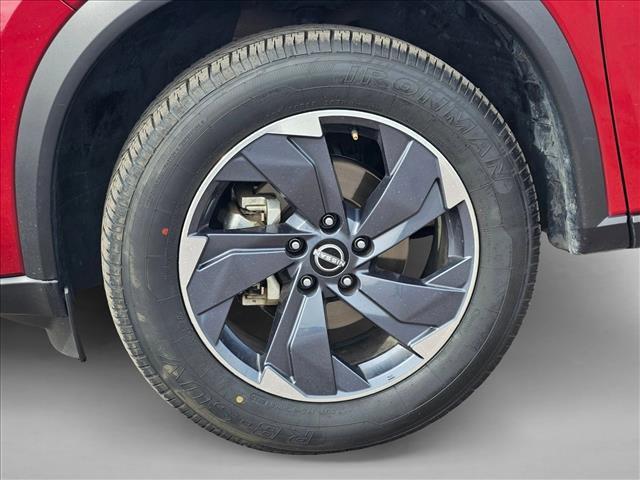 used 2024 Nissan Rogue car, priced at $19,991