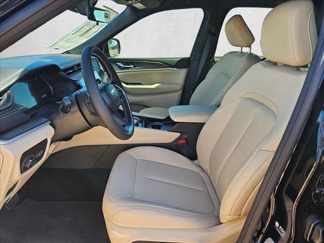 new 2026 Jeep Grand Cherokee car, priced at $40,966