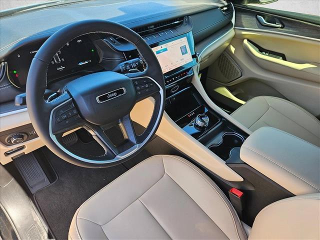 new 2026 Jeep Grand Cherokee car, priced at $40,966