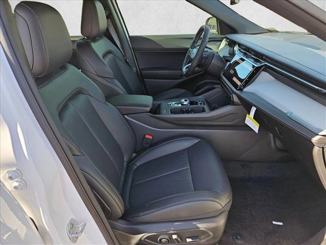 new 2026 Jeep Cherokee car, priced at $40,850
