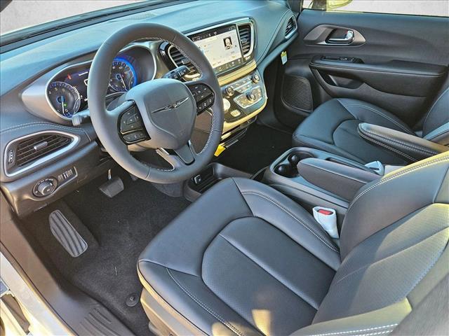 new 2026 Chrysler Pacifica car, priced at $40,193