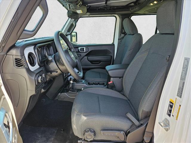 new 2026 Jeep Wrangler car, priced at $39,278
