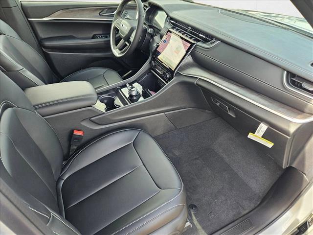 new 2025 Jeep Grand Cherokee L car, priced at $40,322