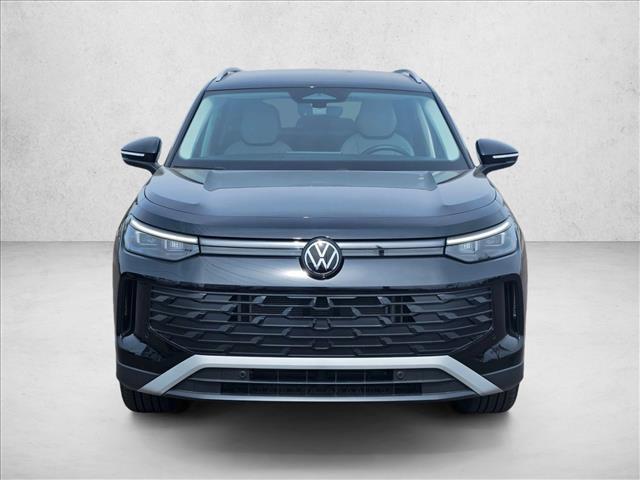 used 2025 Volkswagen Tiguan car, priced at $30,340