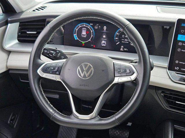 used 2025 Volkswagen Tiguan car, priced at $30,790