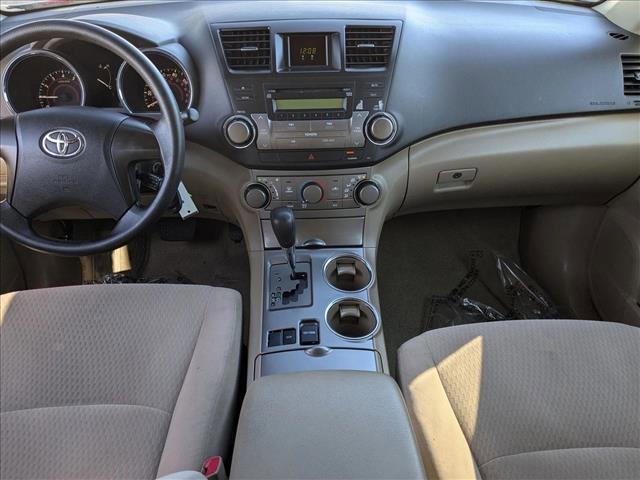 used 2010 Toyota Highlander car, priced at $10,380