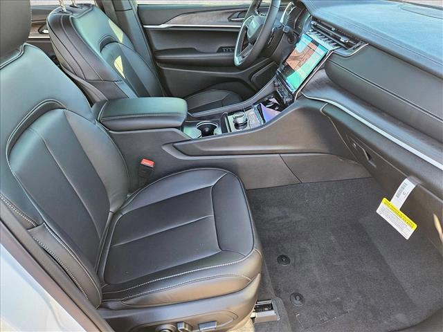 new 2025 Jeep Grand Cherokee car, priced at $39,207