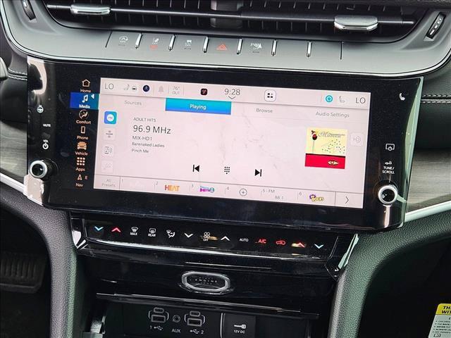 new 2026 Jeep Grand Cherokee car, priced at $43,082