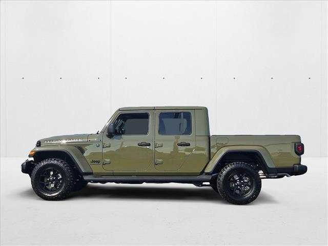 new 2025 Jeep Gladiator car, priced at $40,251