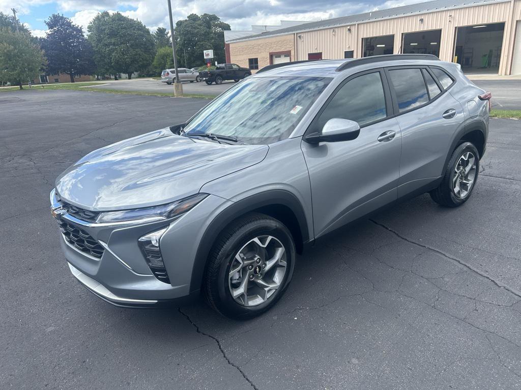 new 2025 Chevrolet Trax car, priced at $25,880