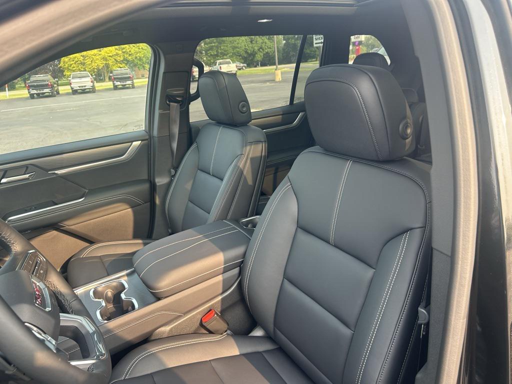 new 2025 GMC Acadia car, priced at $52,115