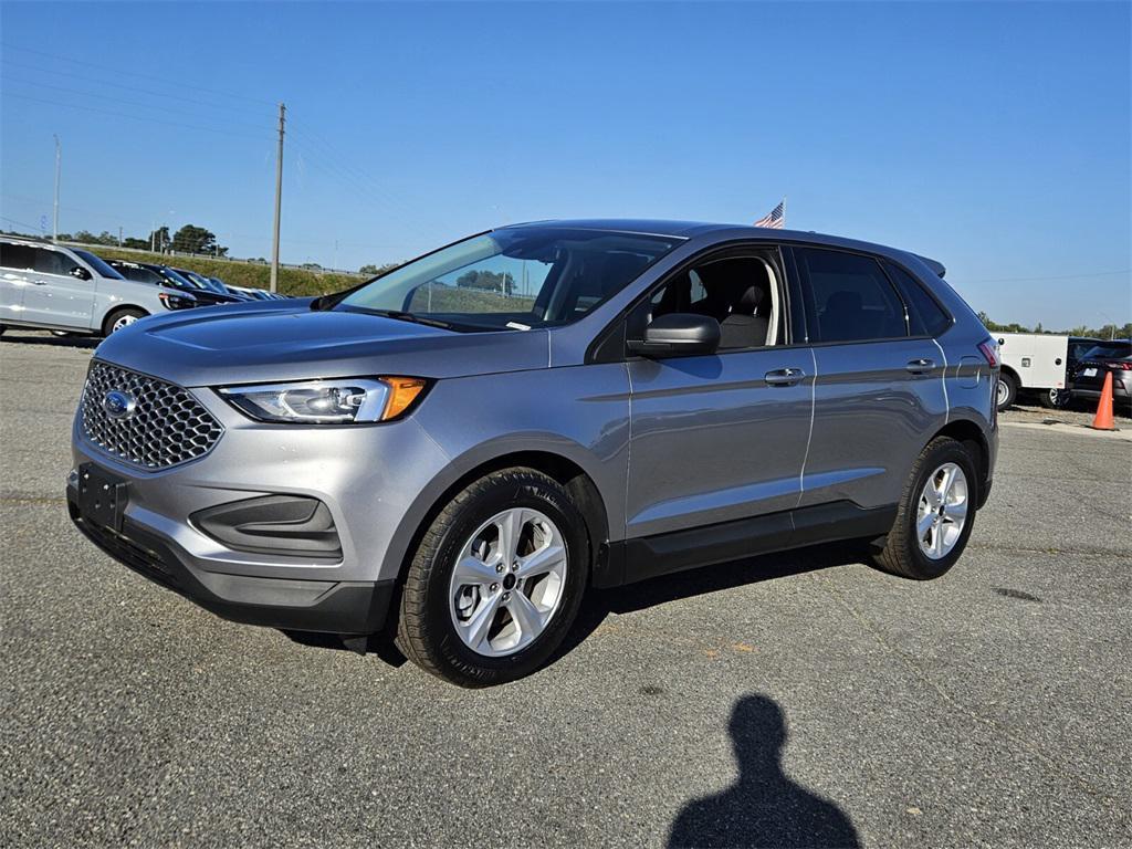 new 2024 Ford Edge car, priced at $34,579