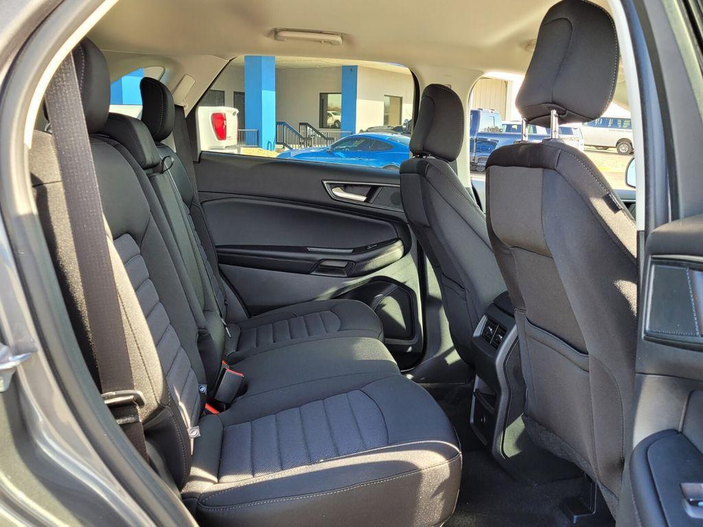 new 2024 Ford Edge car, priced at $30,599