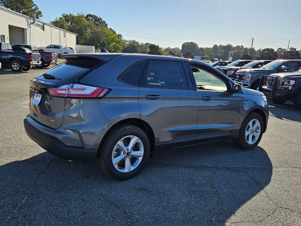 new 2024 Ford Edge car, priced at $28,878