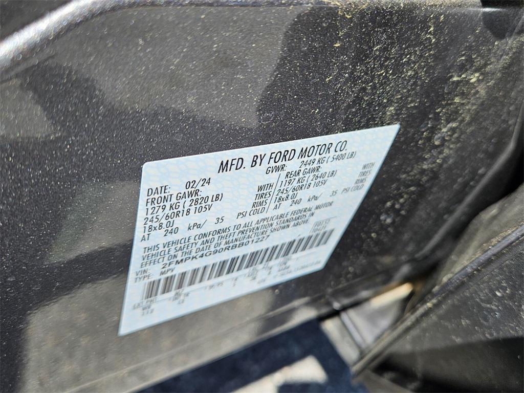 new 2024 Ford Edge car, priced at $32,000