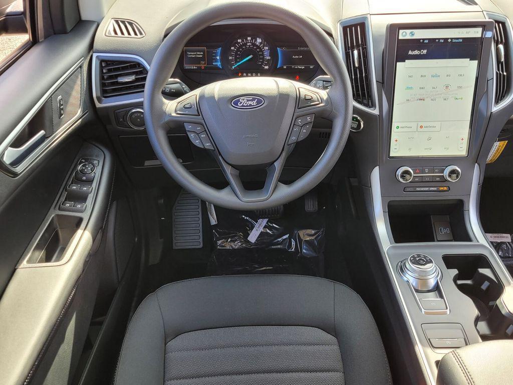 new 2024 Ford Edge car, priced at $30,599