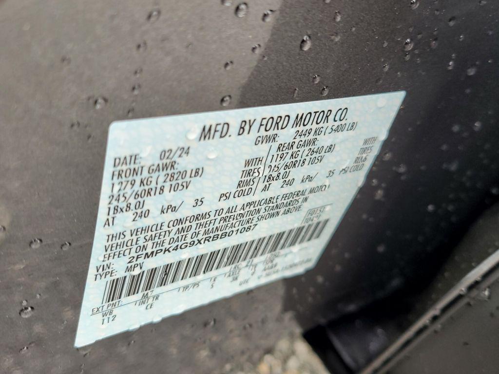 new 2024 Ford Edge car, priced at $30,599