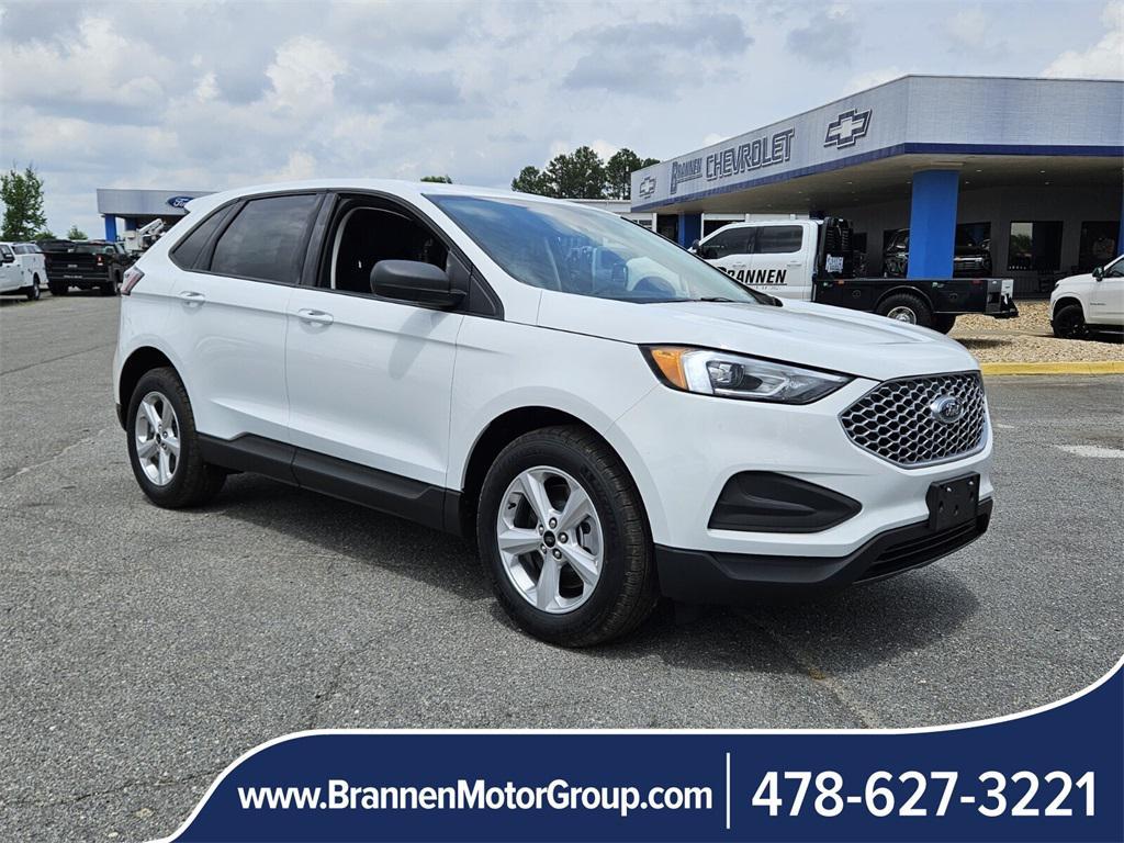new 2024 Ford Edge car, priced at $32,000
