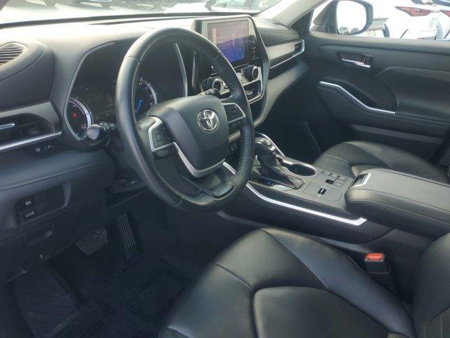 used 2023 Toyota Highlander Hybrid car, priced at $34,991