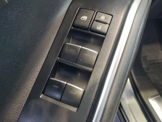 used 2025 Toyota Highlander car, priced at $48,994