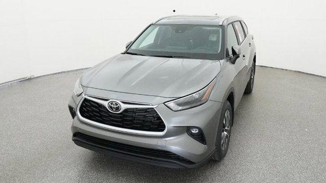 new 2026 Toyota Highlander car, priced at $49,657