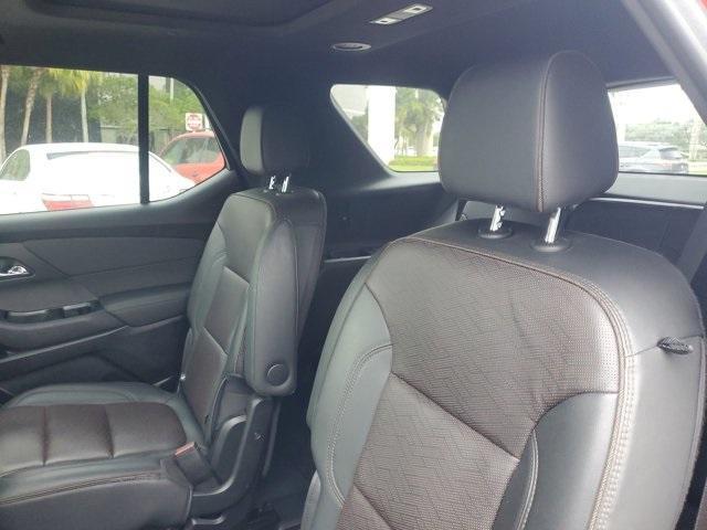 used 2023 Chevrolet Traverse car, priced at $34,373