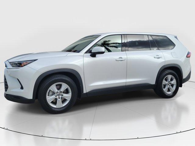 used 2025 Toyota Grand Highlander car, priced at $40,991