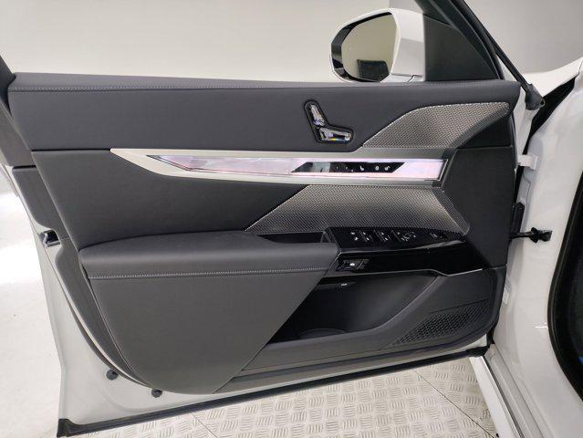 used 2025 BMW i7 car, priced at $106,999