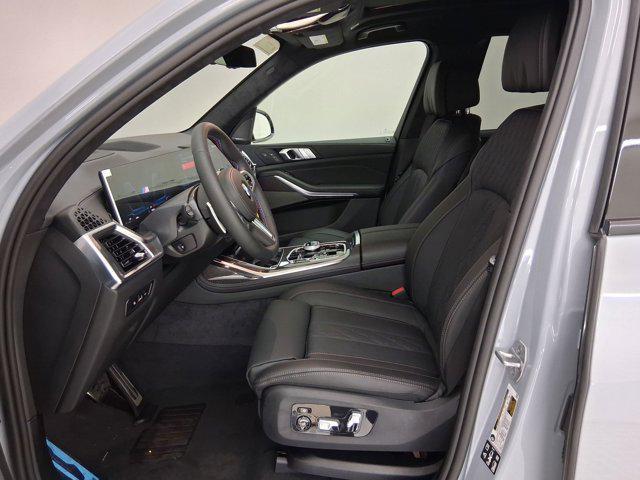 new 2026 BMW X7 car, priced at $123,100