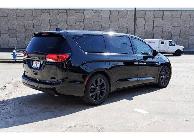 used 2019 Chrysler Pacifica car, priced at $18,988