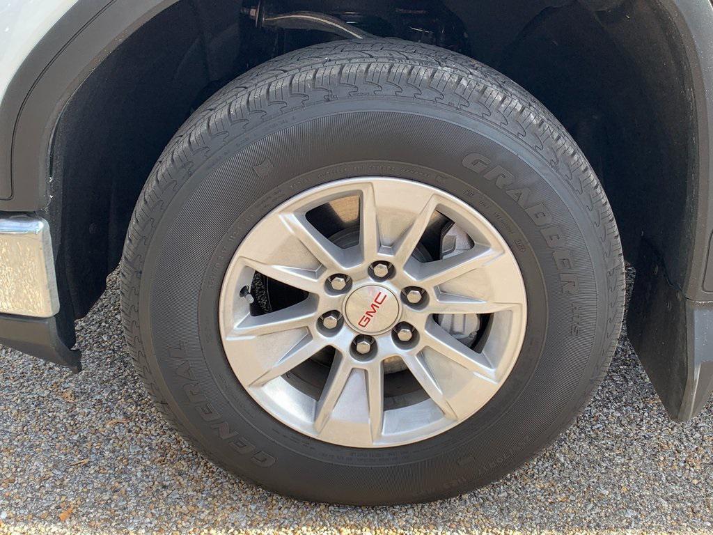 used 2025 GMC Sierra 1500 car, priced at $36,986