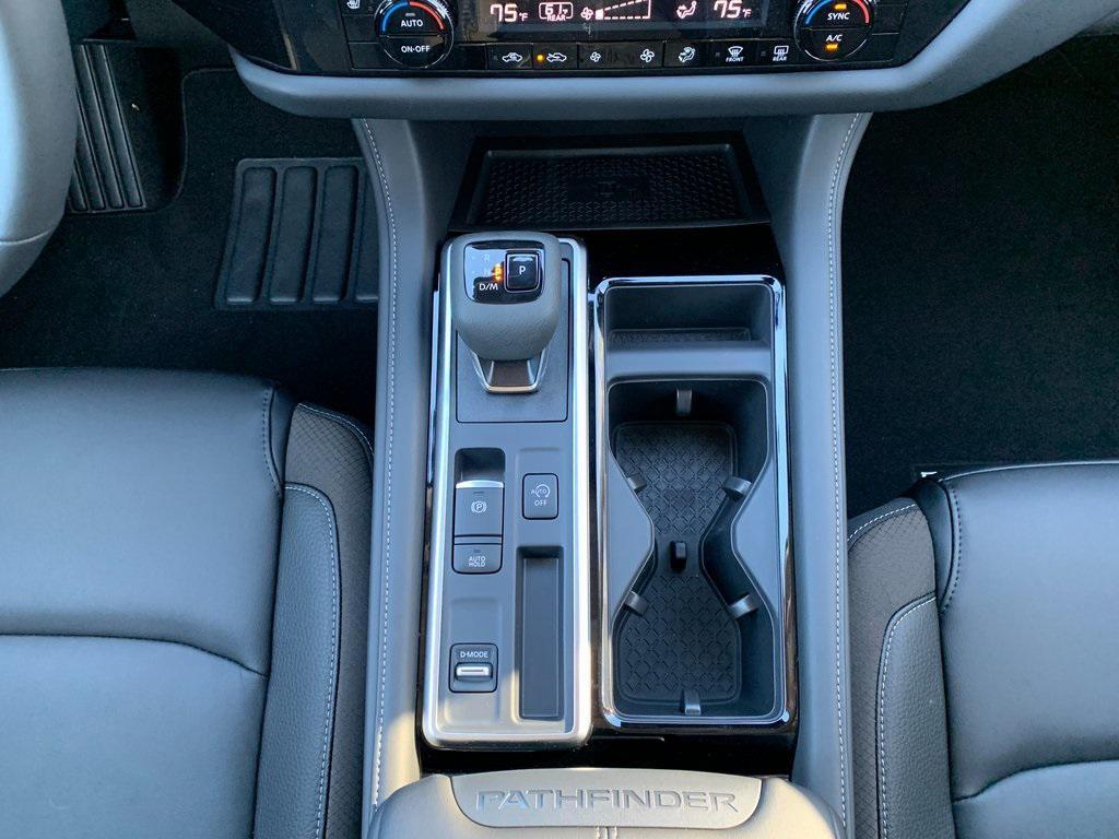 new 2025 Nissan Pathfinder car, priced at $37,361