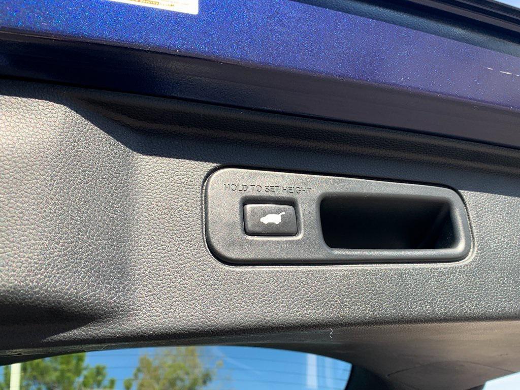 used 2023 Honda Pilot car, priced at $38,324