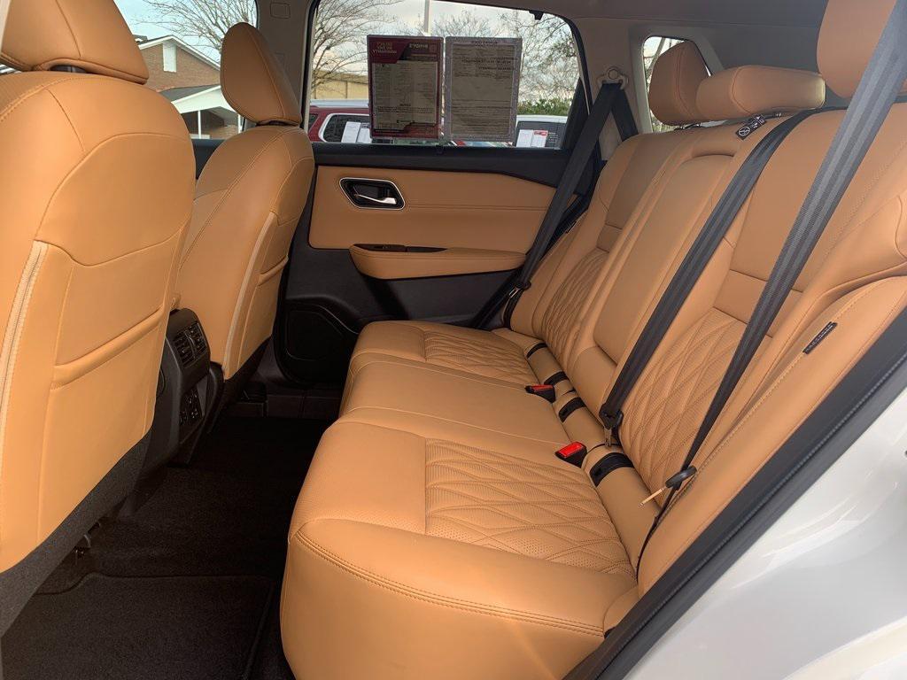 used 2023 Nissan Rogue car, priced at $27,689