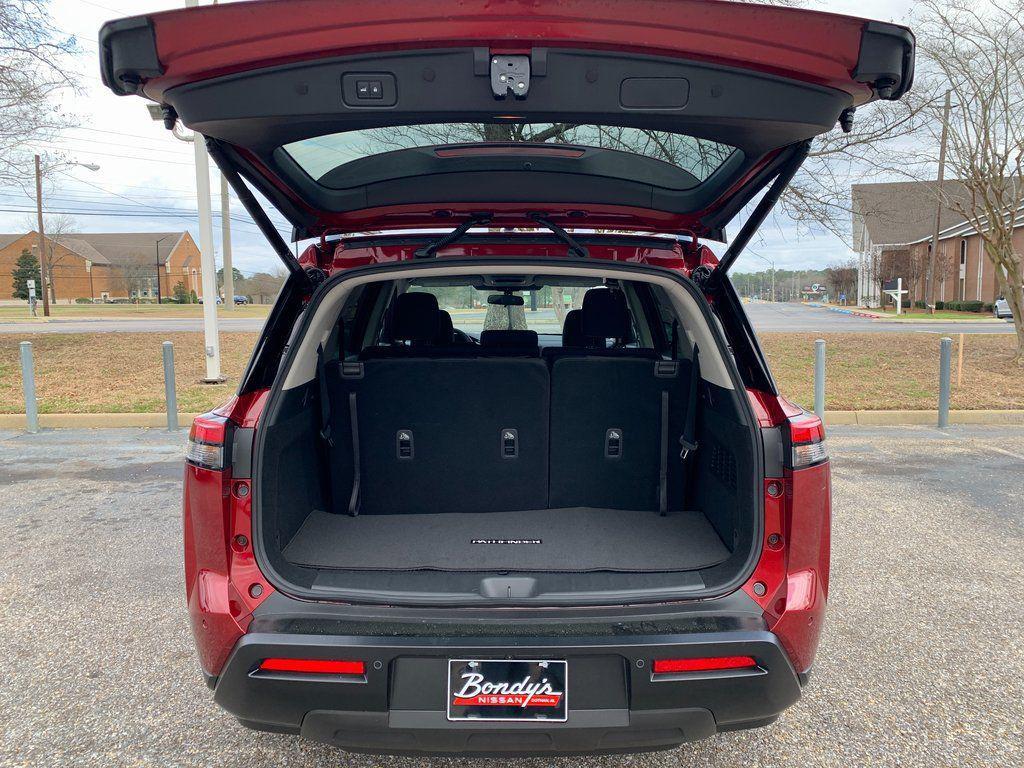 new 2026 Nissan Pathfinder car, priced at $39,675