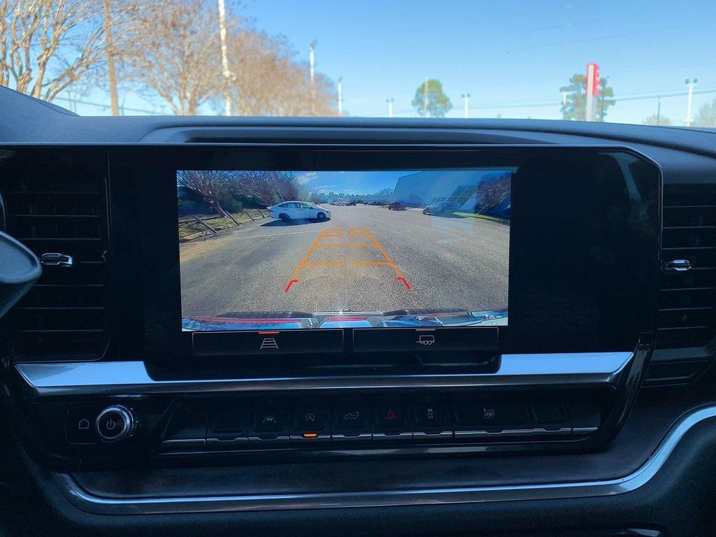 used 2025 GMC Sierra 1500 car, priced at $40,575