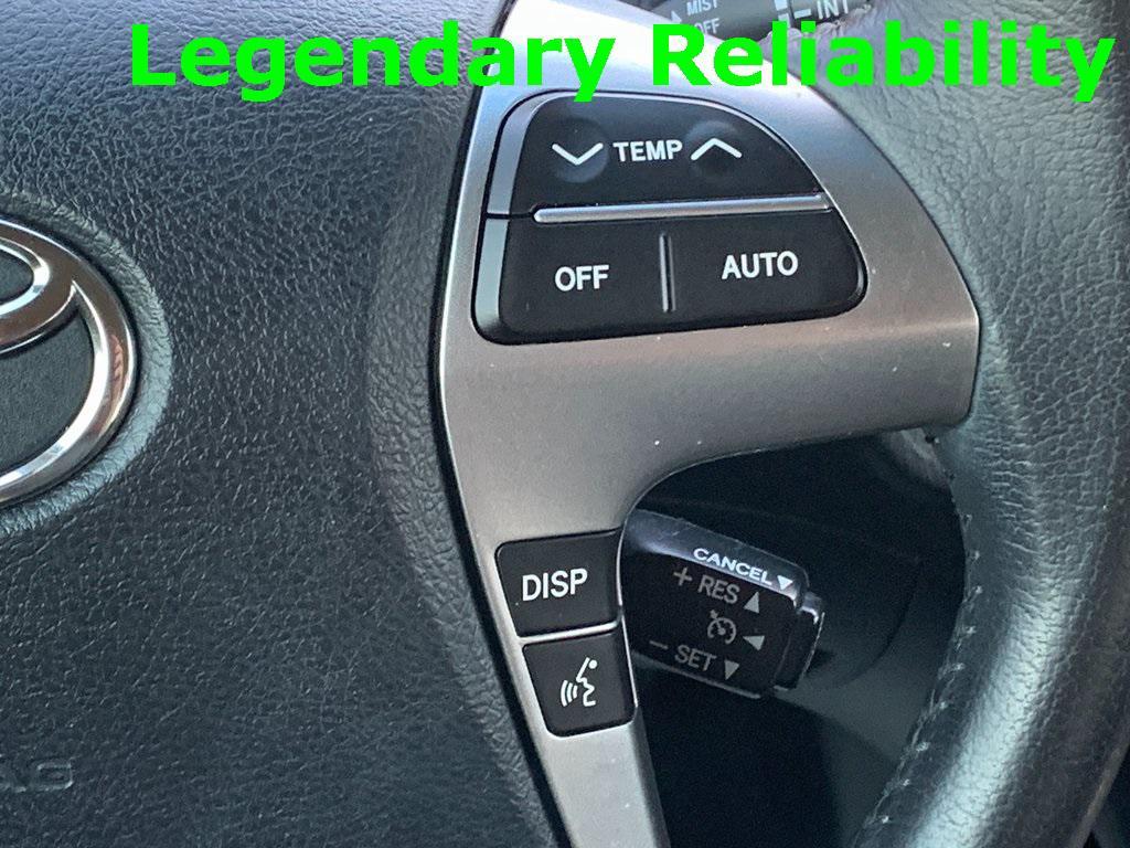 used 2013 Toyota Highlander car, priced at $13,546