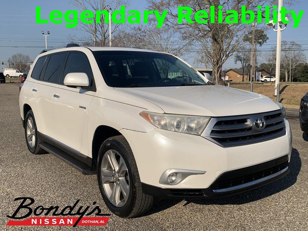 used 2013 Toyota Highlander car, priced at $13,546