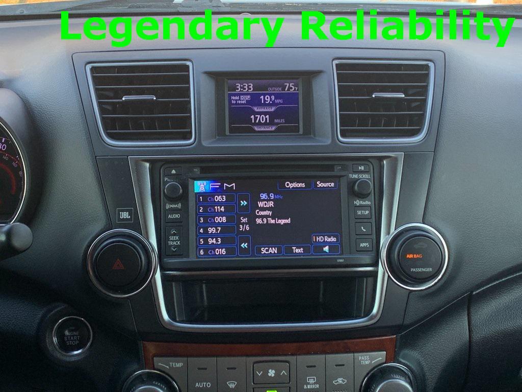 used 2013 Toyota Highlander car, priced at $13,546