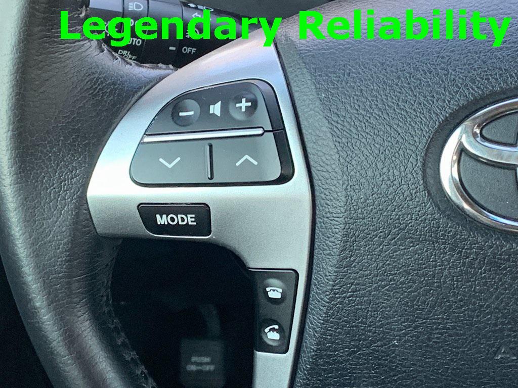 used 2013 Toyota Highlander car, priced at $13,546