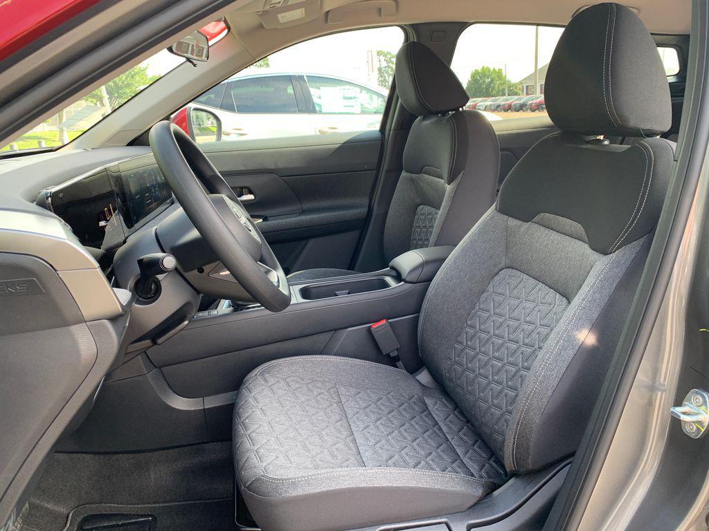 new 2026 Nissan Kicks car, priced at $26,251