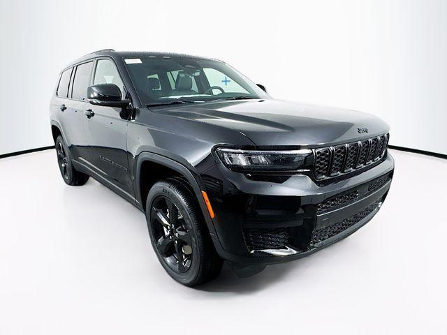 new 2025 Jeep Grand Cherokee L car, priced at $41,000