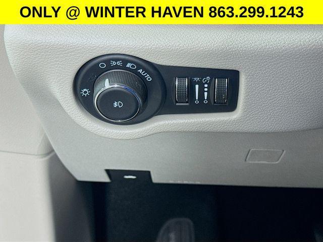 used 2024 Chrysler Pacifica car, priced at $25,735