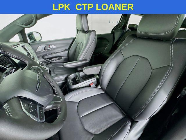 new 2025 Chrysler Pacifica car, priced at $38,500