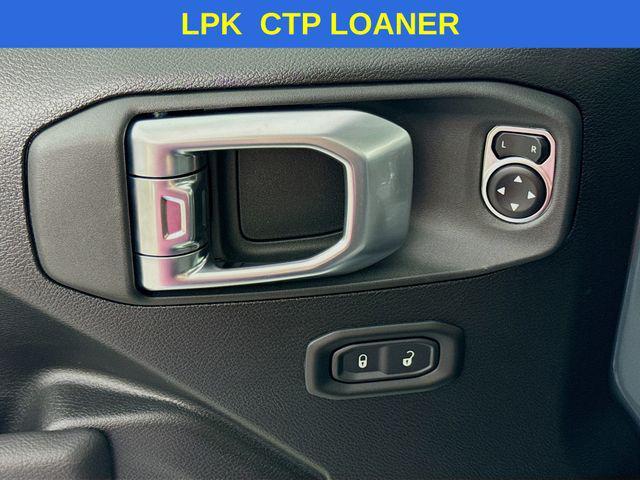 new 2026 Jeep Gladiator car, priced at $40,500