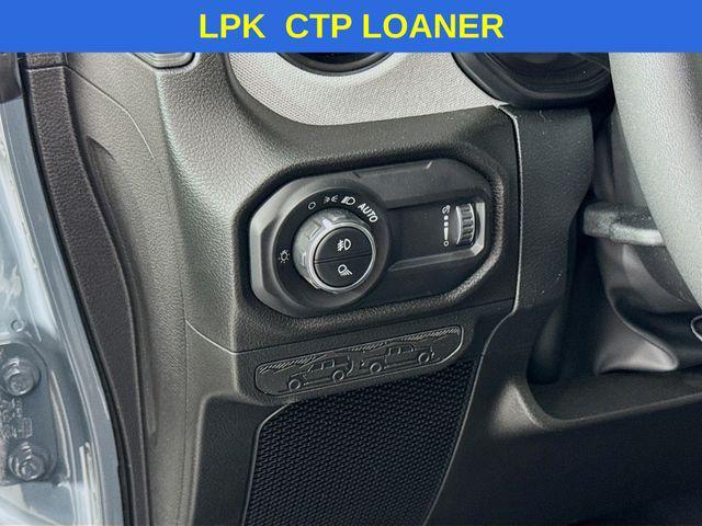 new 2026 Jeep Gladiator car, priced at $40,500