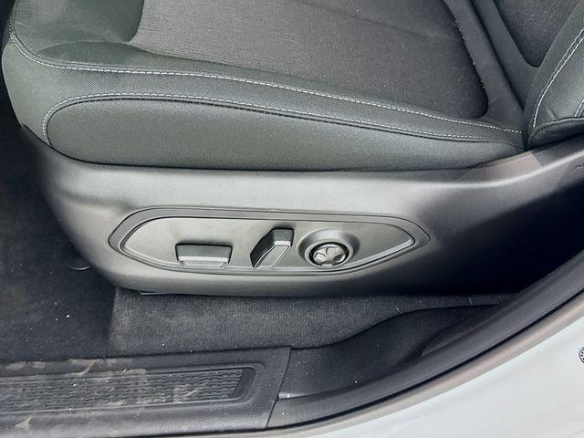 new 2025 Jeep Grand Cherokee car, priced at $36,750