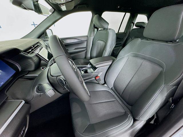 new 2025 Jeep Grand Cherokee car, priced at $36,750