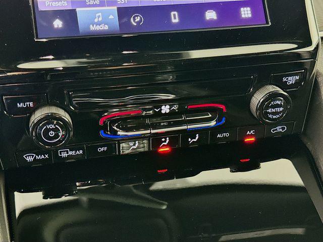 new 2025 Jeep Grand Cherokee car, priced at $36,750